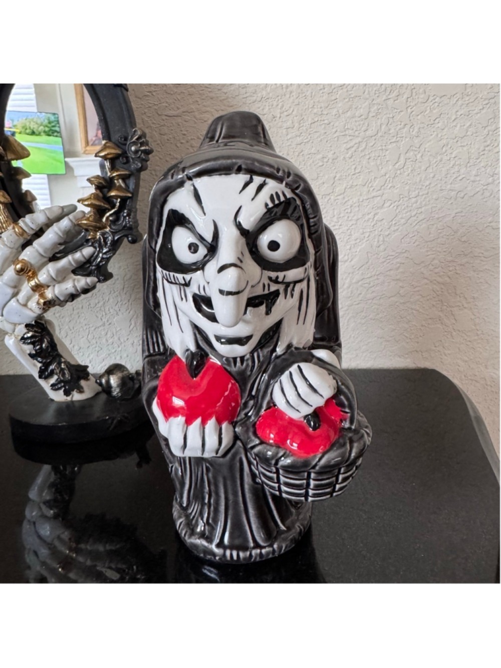 Geeki Tikis Disney Snow White Evil Witch Poison Apple Mug